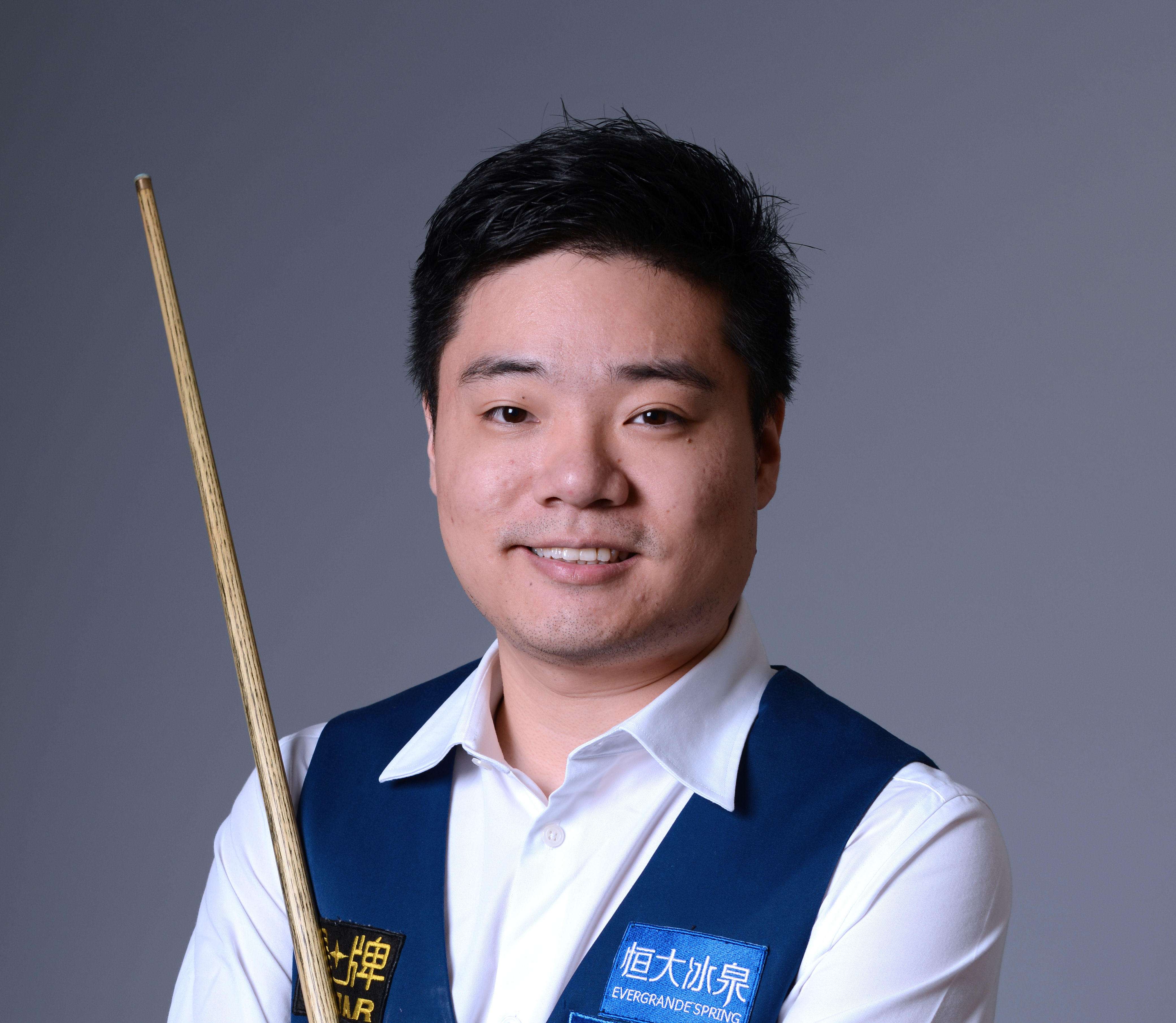 律和提高球 律和提高球