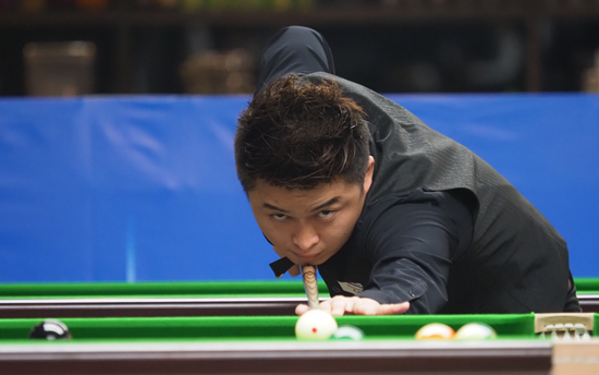 置上的适应 置上的适应