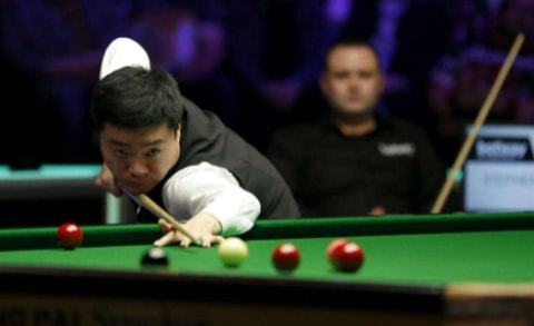 约纳坦在本 约纳坦在本